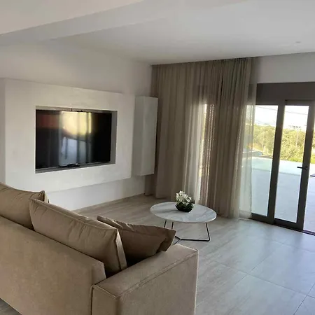 Kennedy Villa *