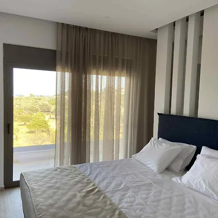 Kennedy Villa *