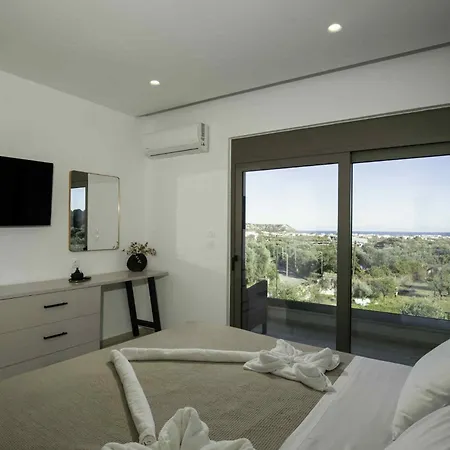 Kennedy Willa Faliraki