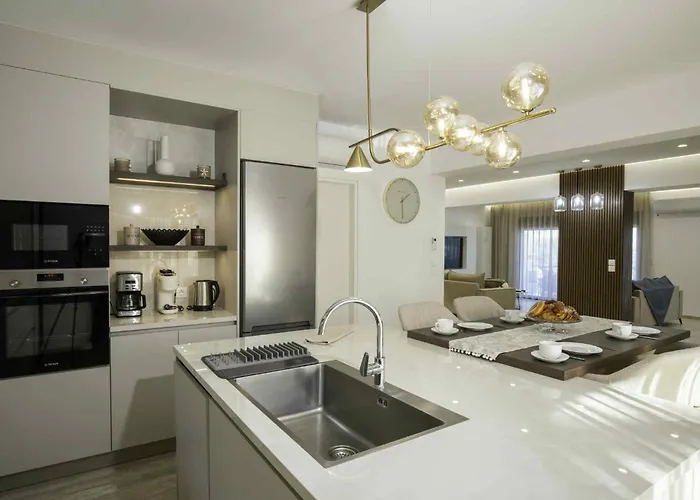 Kennedy * Φαληράκι